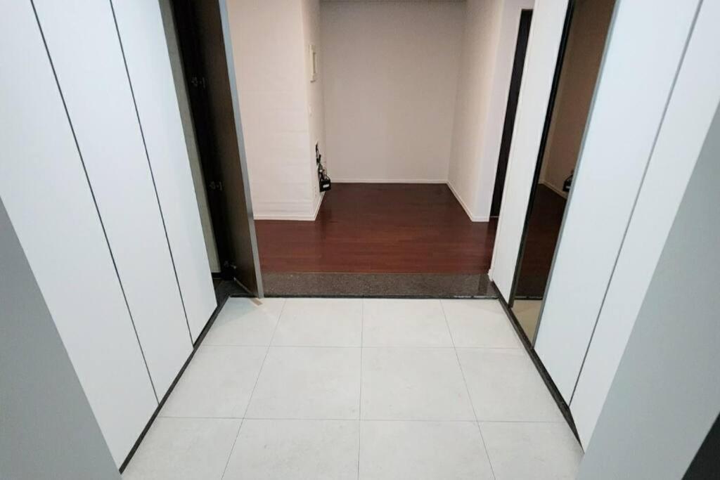 Apartment Orange House 24 Seoul